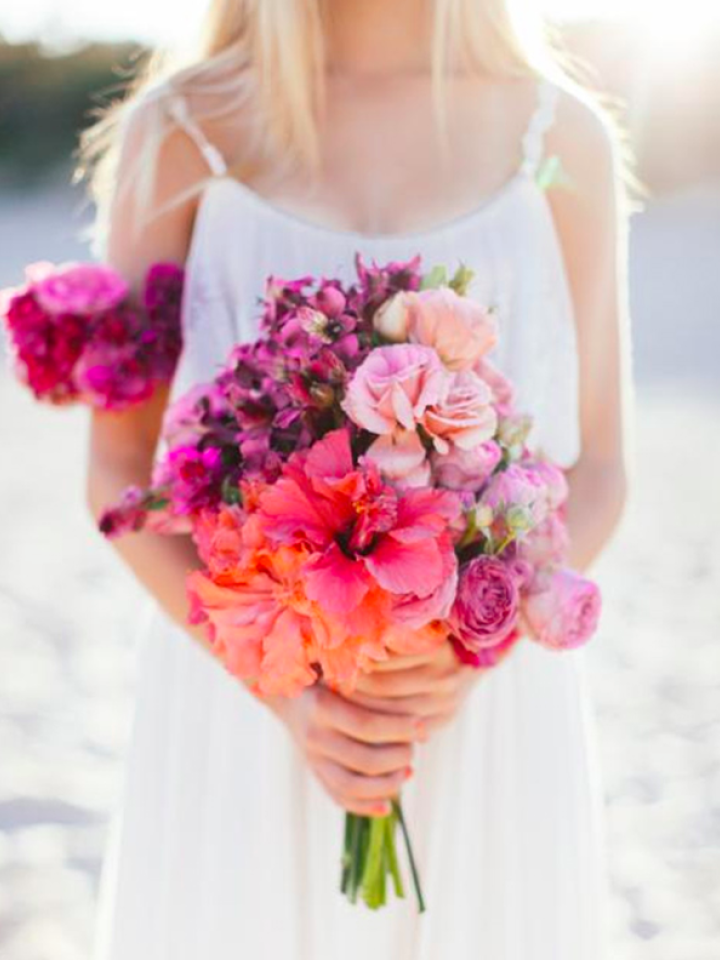 Hibiscus flowers look beautiful in your bridal bouquet