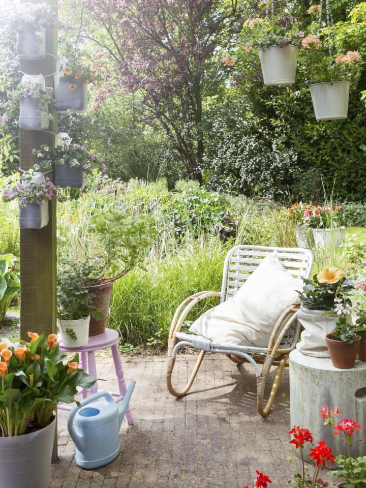 Frühlingstrend: Der Garten, der Sie umarmt  pflanzenfreude.de