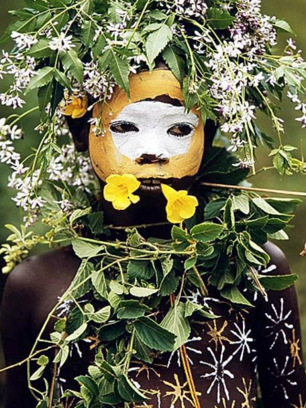 At understrege Grøn baggrund Maiden Tribal fashion from Mother Nature | The Joy of Plants